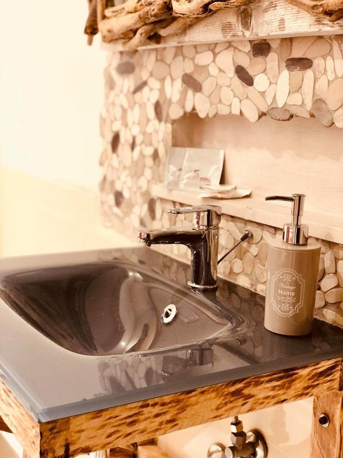 B&B Le Quattro Stagioni La Maddalena  Ngoại thất bức ảnh